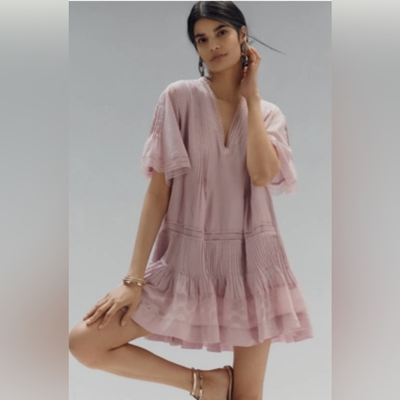 Maeve Short Sleeve V-Neck Pintuck Swing
Tunic Dress -Size M - Picture 2 of 10